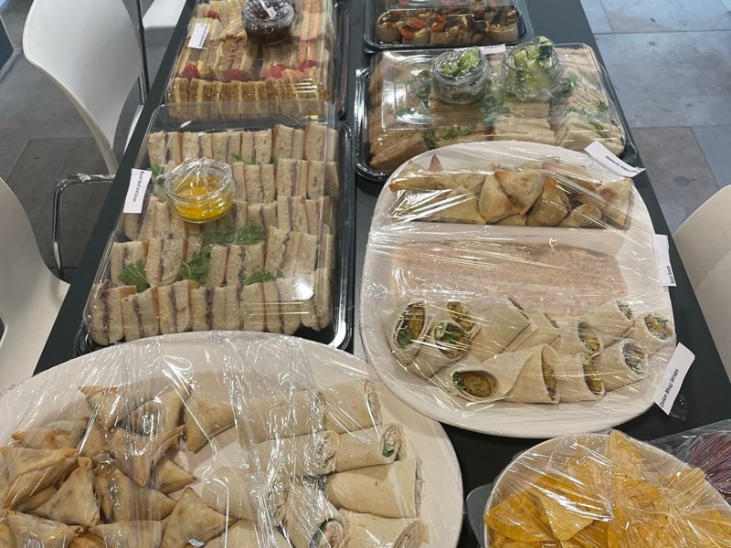 Buffet 8.jpg (1)